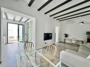 Piso con patio,mascotas aptas, Alcolea Del Río